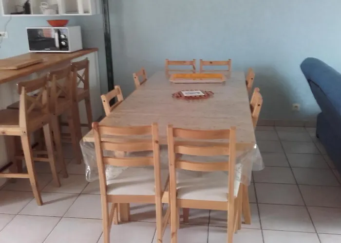 Maison Récente Proche Forêt Et Bord De Casa de Férias *